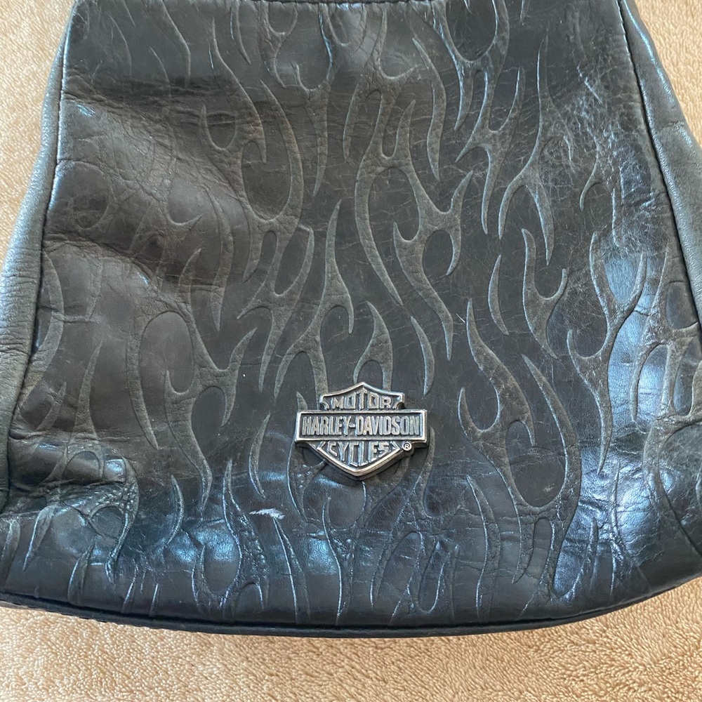 Harley Davidson small leather purse.
